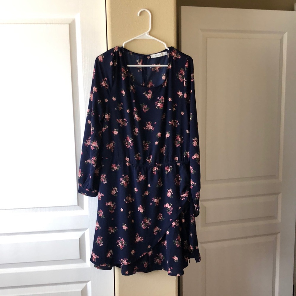 BRAND NEW WITH TAGS WOMENS FANCY DRESS